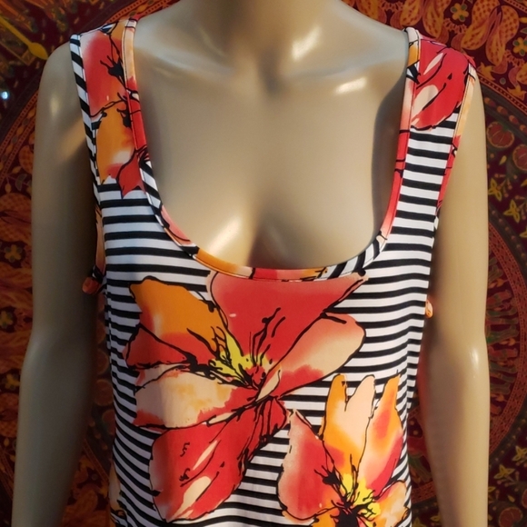 RN Studio floral and striped tank maxi size large - Picture 2 of 5